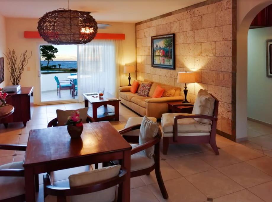 Agualina Kite Hotel Oceanfront Apartments Cabarete Ngoại thất bức ảnh