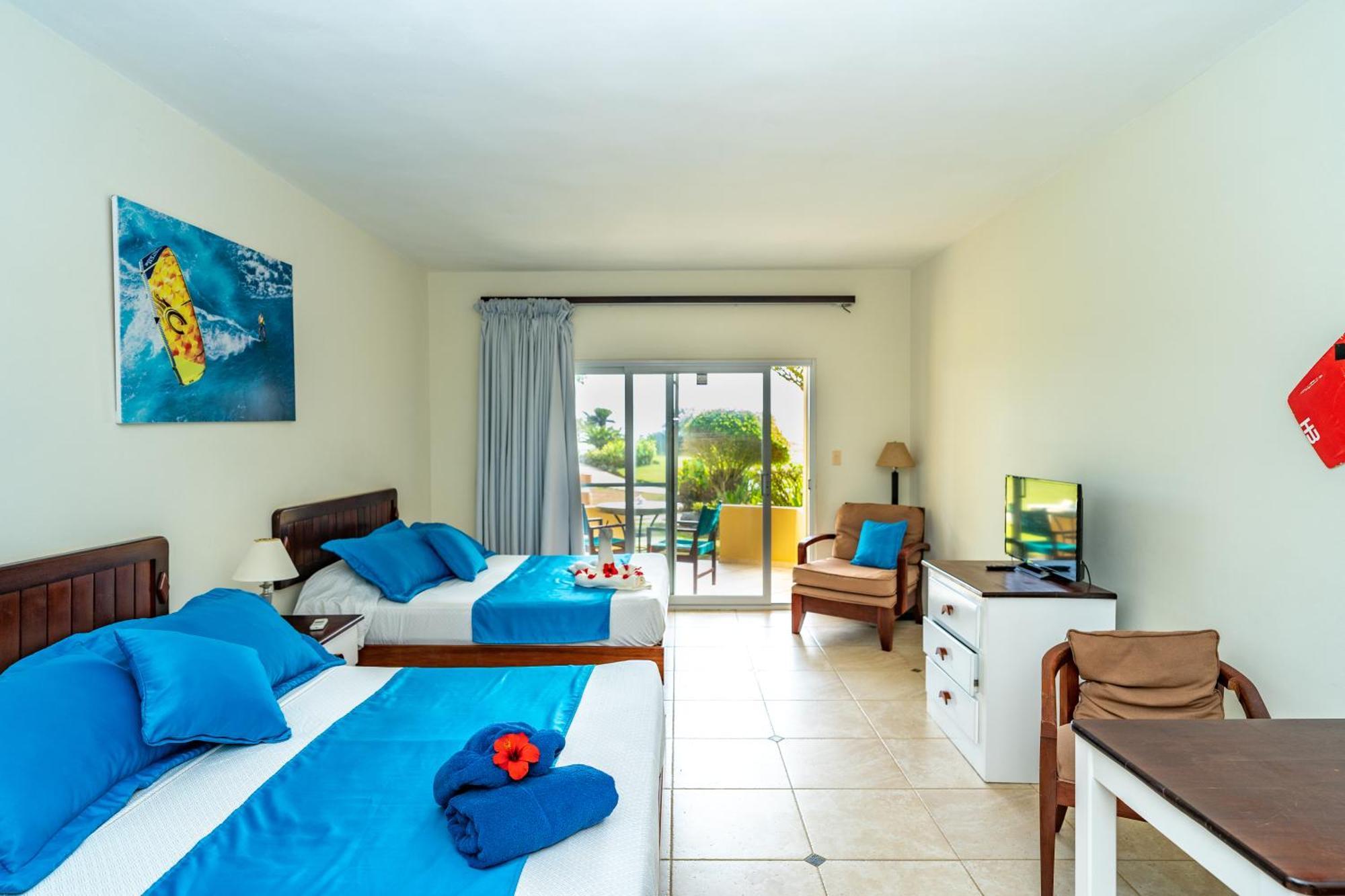 Agualina Kite Hotel Oceanfront Apartments Cabarete Ngoại thất bức ảnh