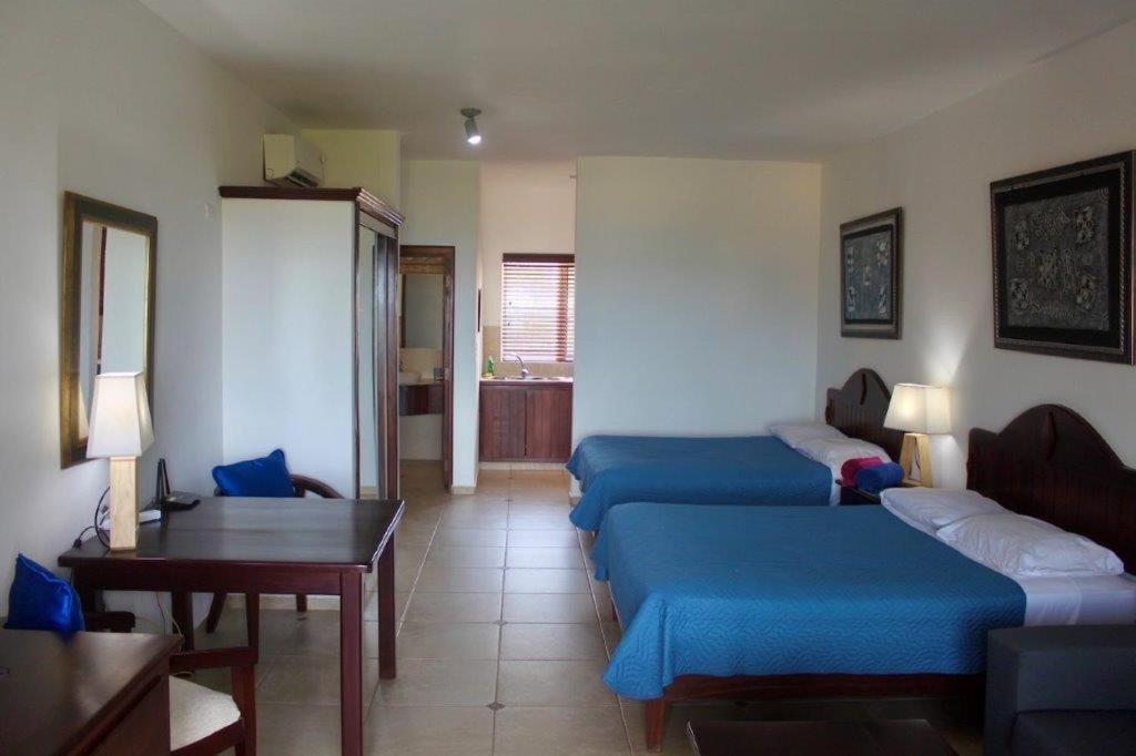 Agualina Kite Hotel Oceanfront Apartments Cabarete Ngoại thất bức ảnh