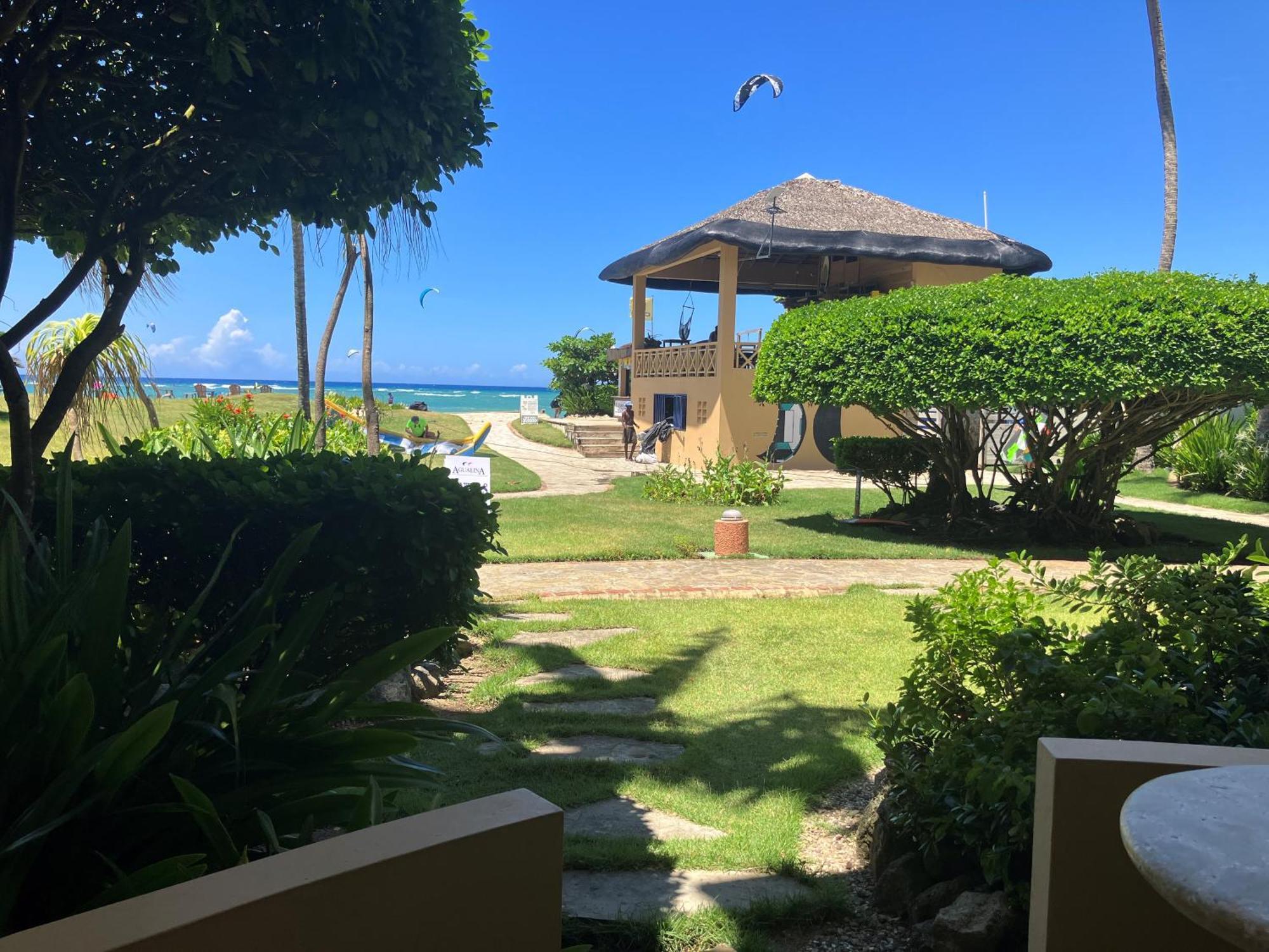 Agualina Kite Hotel Oceanfront Apartments Cabarete Ngoại thất bức ảnh